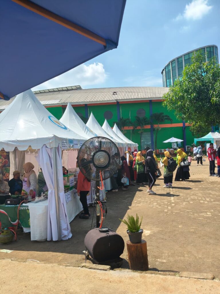 Sewa Misty Fan Jakarta Timur di sewakipasair.com